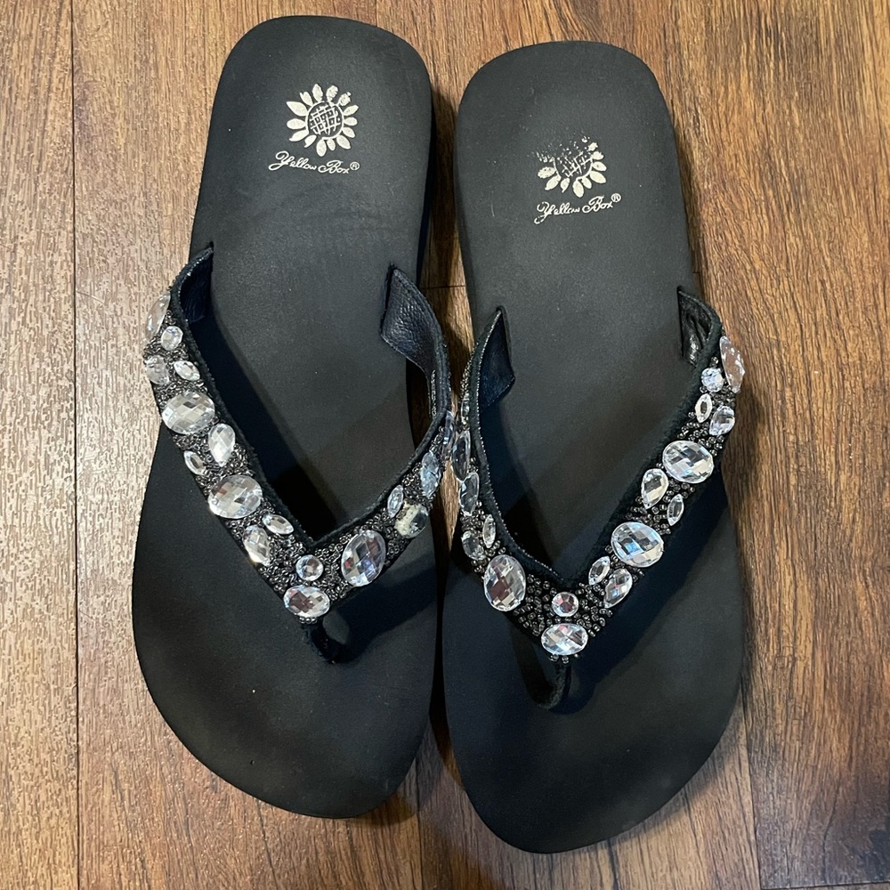 Yellow Box Flip Flops. Color: Black with gemstones. Size: 10